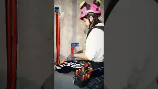 Woman Worker Fitting Electricity in House | Good tools and machinery can increase work efficiency