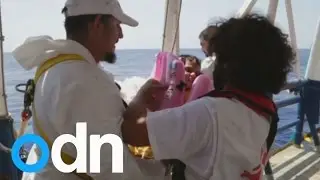A boat near Libya capsizes carrying 600 migrants, 25 dead