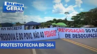 Produtores rurais fecham BR 364 em protesto em Cujubim