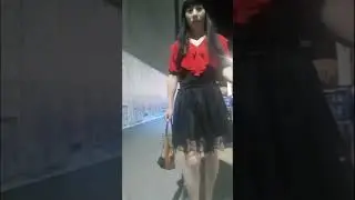 Strolling through the underground shopping mall, jina crossdresser 