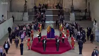 Ranil Wickramasinghe pays his last respects to Queen Elizabeth