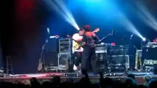 Victor and Roy Wooten Bass Battle (Orlando [March 2006])