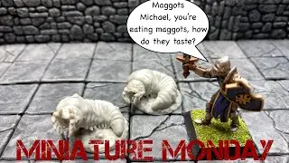 Miniature Monday Giant Maggots 44105 Unboxing Reaper Bones Black