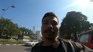 Asanak gao ja raha hu . Tatcal marne gaya tha .lekin kiya hu dekho..