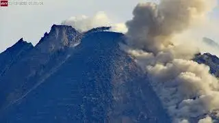 Nov 18, 2025: Part of Lava Dome Breaks Off - Merapi Volcano, Indonesia