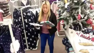 Christmas Shopping -  Women Vs Men ...