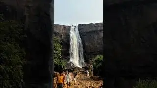 കൂട്ടുകാരും 😁ആയിട്ട് മലയാറ്റൂർ ഒക്കെ പോയിട്ട്. ഫോറെസ്റ്റ് വഴി അതിരപള്ളി വെള്ളച്ചാട്ടം കാണാൻ പോയതാ 😁