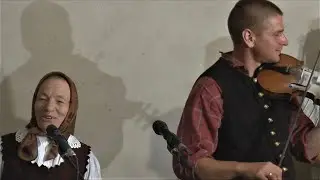 I. Eszterlánc Mezőség Fesztivál - Göndörhajú magyar lányok
