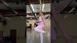 HALLOWEEN BALLET #halloween#ballet#ballerina#balletclass#costumes#dancer#prodancer
