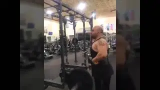 Sam Smash 1 Arm Barbell Curls