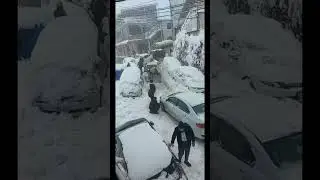 Live snowfall in muree today 😶&zwj;🌫️