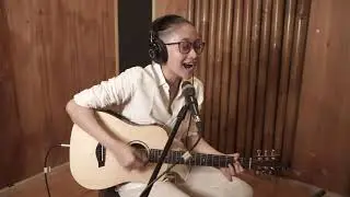 NUFI WARDHANA - BANYU LANGIT (LIVE ACCOUSTIC) (VERSI BAHASA INDONESIA) #GENJIK (Genjrengan Asik)