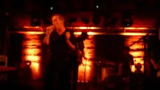 miossec, RENNES, 4 avril 2012, chanson qui laisse des traces et rose.MOV