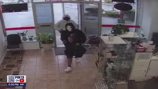 Federal Way nail salon robbed by two armed men | FOX 13 Seattle