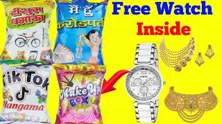 Many Gift Inside Snacks Review || Make up box || खाओ और Gift ले जाओ || Indian Snacks