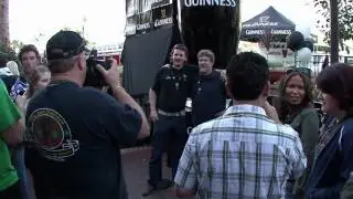 Auld Dubliner Pours The World's Largest Guinness