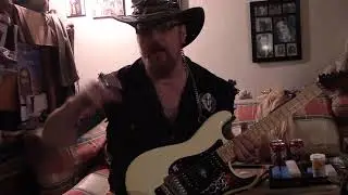 Michael Dee and my Ibanez super Strat breaking a string and  switching.........