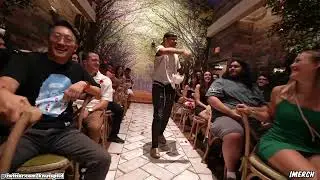 Erobb as the flower girl at Knut's wedding