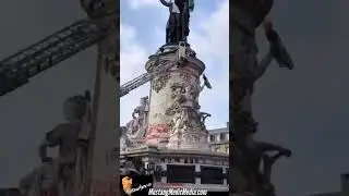 BREAKING NEWS:📣 France has lost control. This is a Muslim protester climbing up on a sacred&hellip;