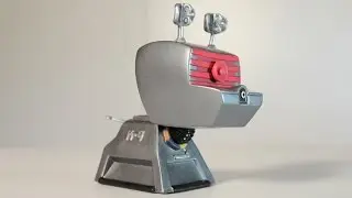 Обзор Funko Pop от Doctor Who K-9