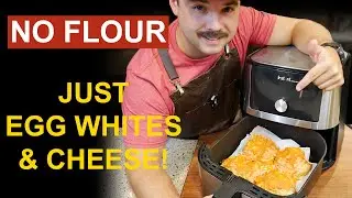 This Garlic Bread Has NO FLOUR &ndash; Just Egg Whites & Cheese!