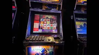 $100 Free Play. Mr&rsquo;s. Cash. Las Vegas LIVE Stream - Casino Action