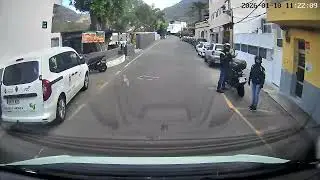 Mog&aacute;n to La Aldea &ndash; Scenic Mountain Road Route [Gran Canaria Dashcam Drive]