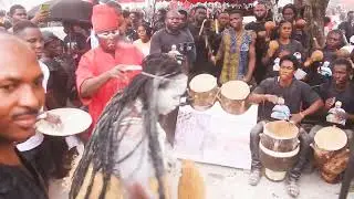 WATCH AND SEE HOW KOFI BA BONE AND ASUDEEFO) APPEARS LIVE AT MANHYIE - ASANTE HEMAA'S FUNERAL 