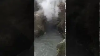 Dragon's Mouth Spring