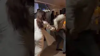 Marc Anthony disfrutando  en el cumplea&ntilde;os #50 de Eva Longoria