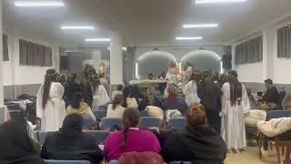 Danza Todos A La Mesa Grupo De Jovencitas Nueva Vida - Aranda De Duero Iglesia Madre
