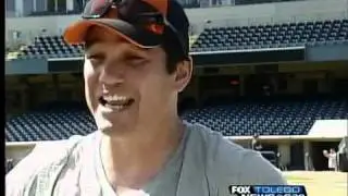Be an extra in Home Run Showdown movie