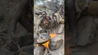 cooking time#hadzabetribe #africantribe #bushlife #culturalheritage #wildlife #cooking #africanstyle