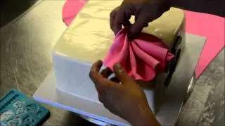 How to make a Chanel Cake tutorial video