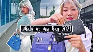 3 MUST-HAVE Bag Essentials: What's in my smallest purse!