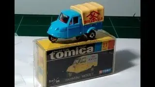 トミカ Tomica NO.21 Daihatsu Midget | Tomica Vintage Black Box Series 1970's - 1980's