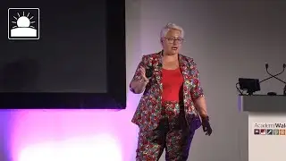 Kelly Swingler - The self-centred approach to change: and why you need to put yourself first