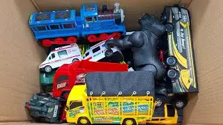 Unboxing Truk Oleng, Bus Telolet, Kereta Api Thomas , Mobil Polisi, Ambulance, Tank Baja PART 115
