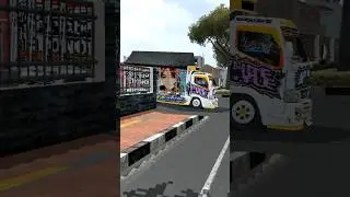 Clean & Colorful: The Ultimate Mitsubishi Fuso Mod