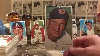 1964 Topps Giants-  cool...or too common?
