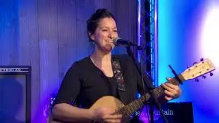 Jill Sachs - The Yoga Song