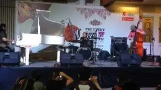 Braga Jazz Walk: Pre Event Java Jazz Festival 2015 at Braga CityWalk