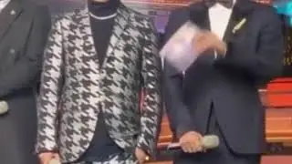 [BJYX] The Reaction Of Wang Yibo's Brother When He Read 