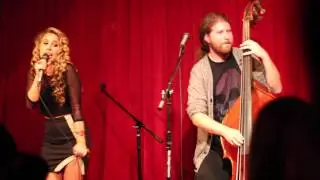 Haley Reinhart - Show Me Your Moves!