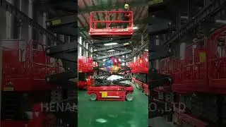 12 meter self-propelled scissor lift display before shipment