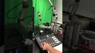 RODECaster Pro + Yellowtec m!ka Mic Arm - controlled by channel faders