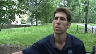Генеральный менеджер Боб Майерс в Центральном парке Нью-Йорка