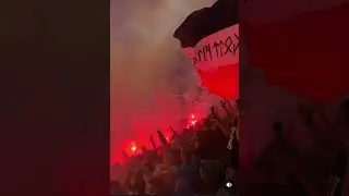 УЛТРАСИТЕ НА ЛОКОМОТИВ ПО ВРЕМЕ НА МАЧА С ЛУДОГОРЕЦ