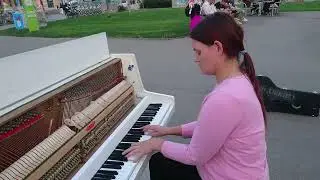 Street Piano! PUBLIC PIANO 🎹 🎶😍😎 Open Piano 😇