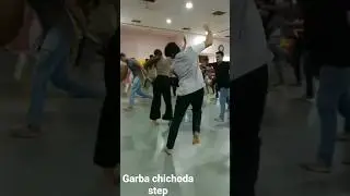 most famous gabra chichoda step #navratri2023 #navratrispecial #garbadance